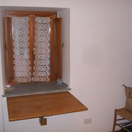 Borgo Antico Flat Varese Ligure